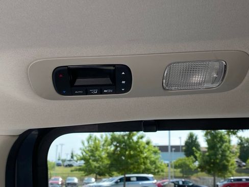 Used 2025 Honda Odyssey EX-L image 29