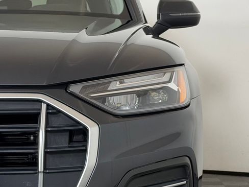 Used 2021 Audi Q5 2.0T Premium Plus w/ Premium Plus Package AWD/4WD image 11