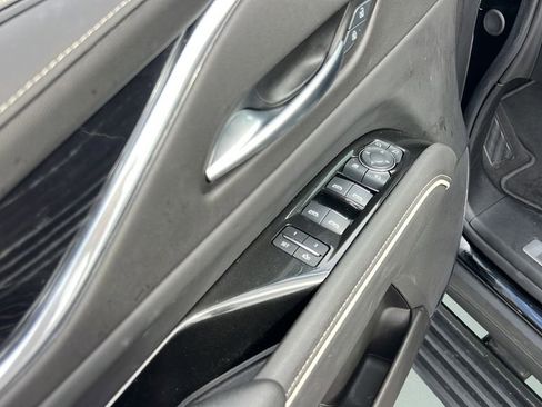 Used 2024 Cadillac Escalade Sport w/ Touring Package image 33