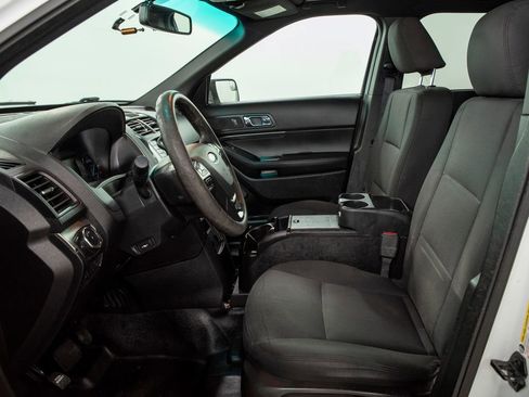 Used 2017 Ford Explorer 4WD Police Interceptor w/ Ready For The Road Package image 8