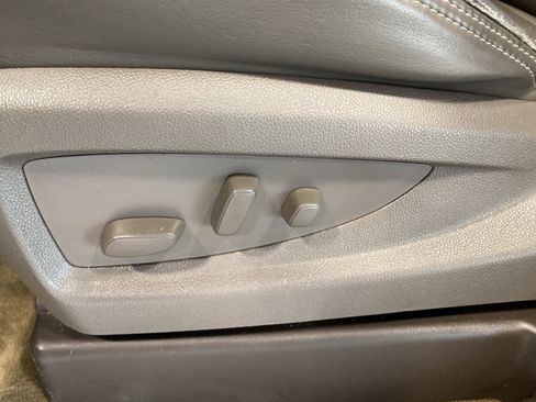 Used 2016 GMC Yukon Denali w/ Open Road Package image 16