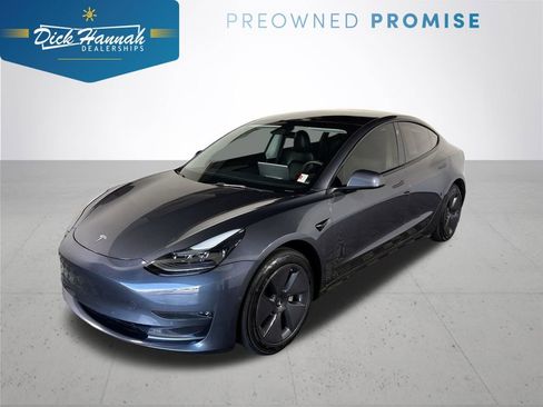 Used 2022 Tesla Model 3 Long Range AWD/4WD image 1