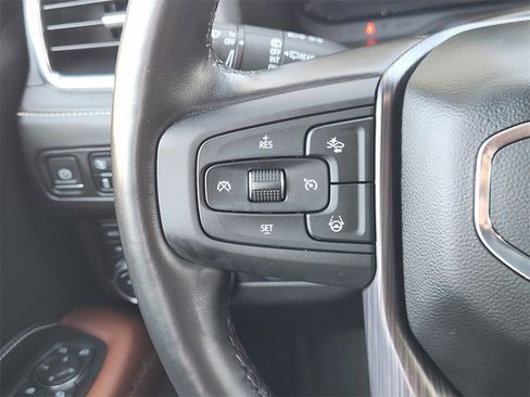 Used 2023 GMC Yukon Denali Ultimate image 25