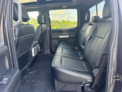 Used 2019 Ford F250 Lariat w/ Lariat Ultimate Package AWD/4WD image 11
