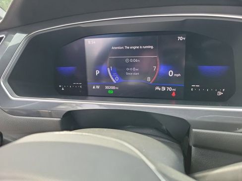 Used 2023 Volkswagen Tiguan SE R-Line image 18