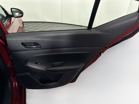 Used 2025 Nissan Altima 2.5 SV image 28