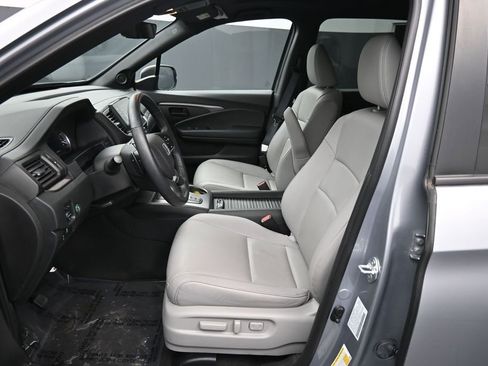 Used 2023 Honda Passport EX-L image 19