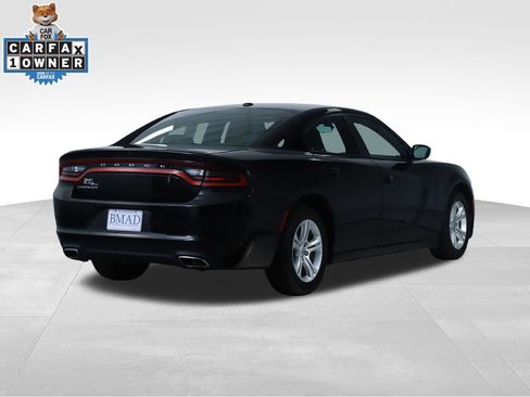 Used 2022 Dodge Charger SXT image 12