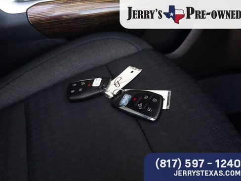 Used 2022 GMC Sierra 1500 Elevation AWD/4WD image 25