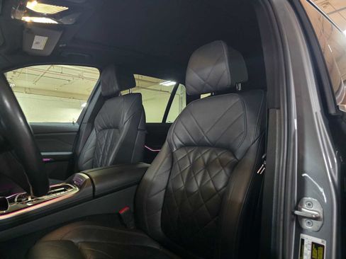 Used 2024 BMW X5 xDrive40i w/ Premium Package image 21