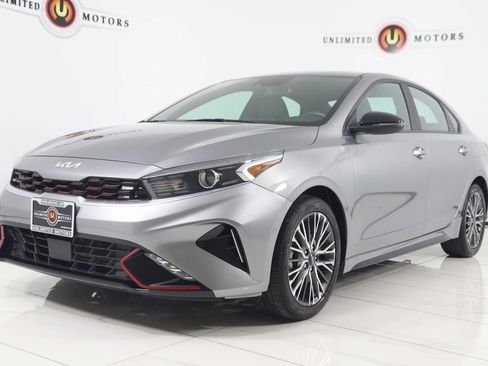 Used 2022 Kia Forte GT-Line w/ GT-Line Technology Package image 5