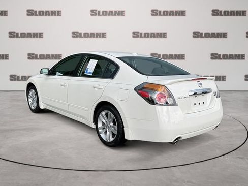 Used 2012 Nissan Altima 3.5 SR w/ Sport Pkg FWD image 3
