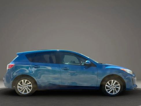 Used 2012 MAZDA MAZDA3 i Touring image 4