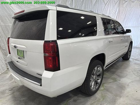 Used 2018 Chevrolet Suburban Premier image 8