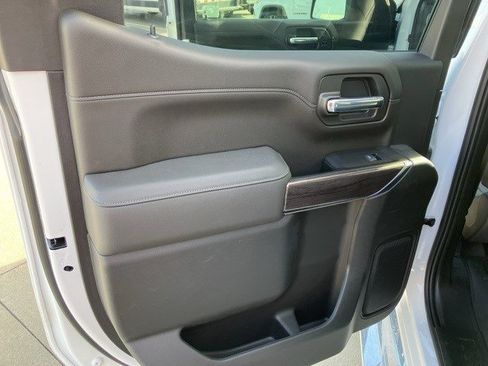 Used 2022 Chevrolet Silverado 1500 LTZ w/ LTZ Premium Package image 20