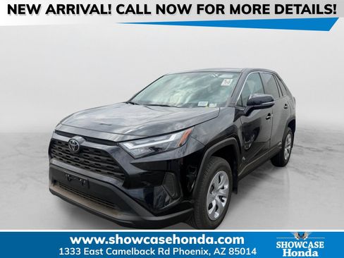 Used 2024 Toyota RAV4 LE FWD image 1