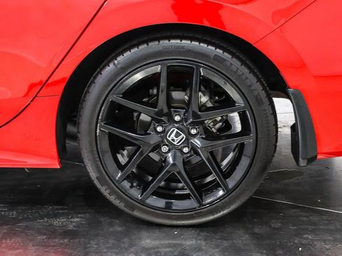 Used 2024 Honda Civic Sport image 10