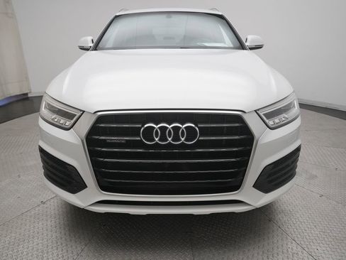 Used 2018 Audi Q3 2.0T Premium Plus w/ Premium Plus Package AWD/4WD image 23