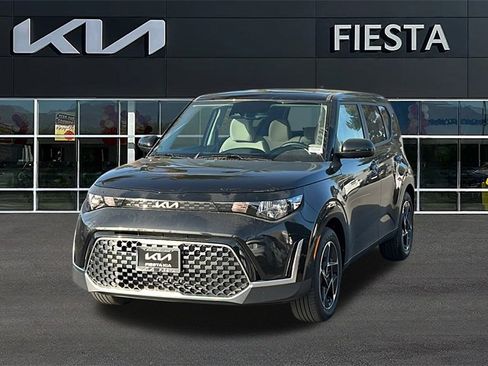 New 2025 Kia Soul EX image 3