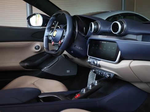 Certified 2022 Ferrari Portofino M RWD image 49