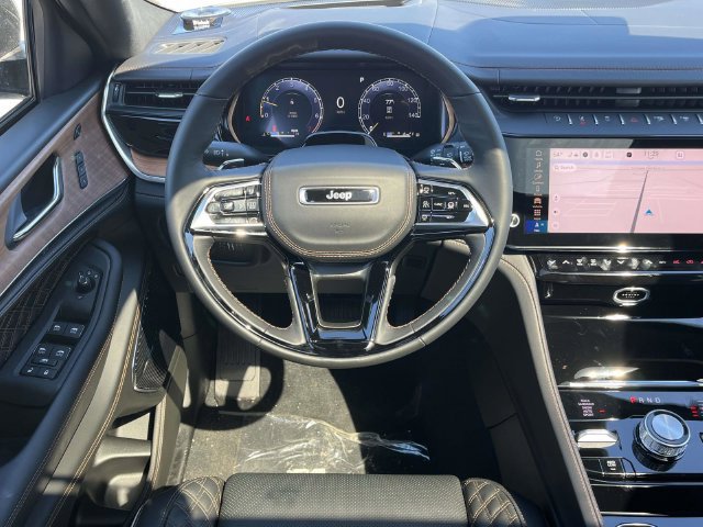 New 2027 Jeep Grand Cherokee Summit AWD/4WD image 15