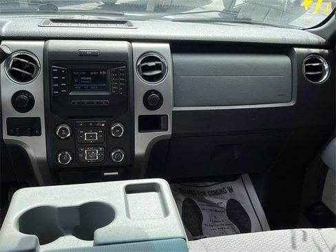 Used 2014 Ford F150 XLT image 15
