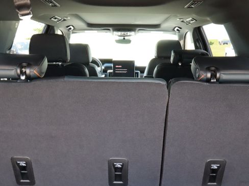New 2026 GMC Yukon XL AT4 w/ AT4 Premium Package AWD/4WD image 15
