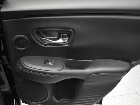Used 2024 Honda HR-V EX-L image 29