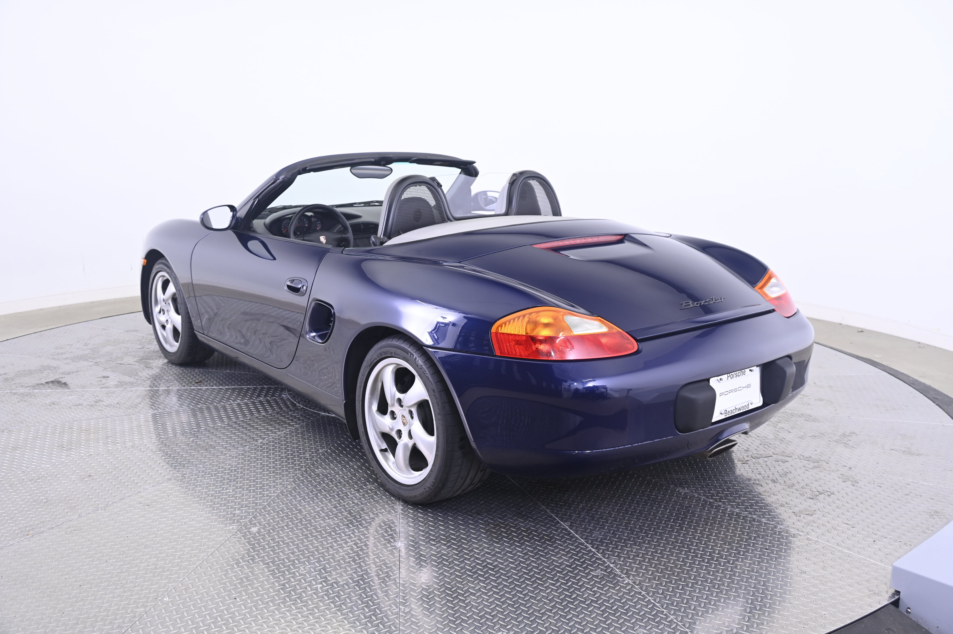 Used 2001 Porsche Boxster RWD image 3