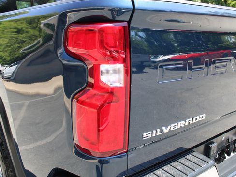 Used 2022 Chevrolet Silverado 2500 LTZ w/ LTZ Texas Edition AWD/4WD image 28