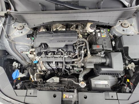 Used 2025 Hyundai Kona SEL FWD image 8