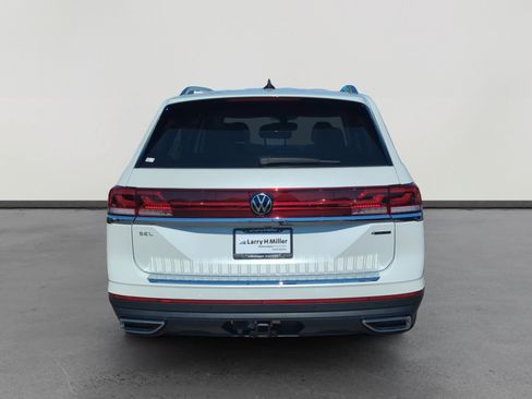 New 2026 Volkswagen Atlas SEL image 4