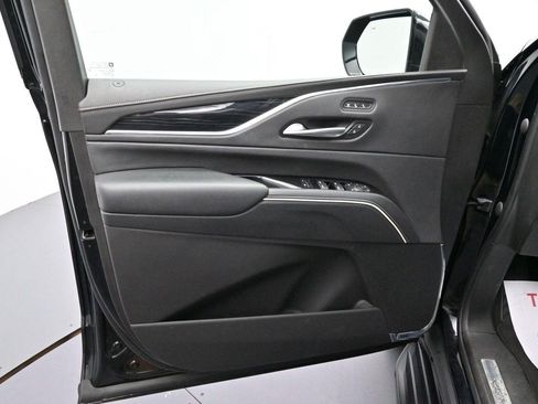 Used 2023 Cadillac Escalade Sport AWD/4WD image 9