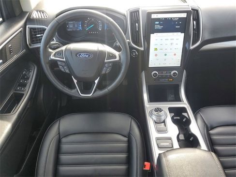 Certified 2024 Ford Edge SEL w/ Convenience Package image 27