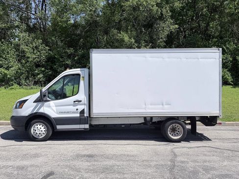Used 2019 Ford Transit 350 156 DRW image 6