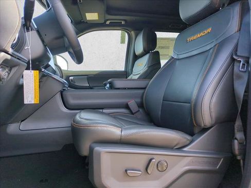 New 2026 Ford Expedition Tremor image 4