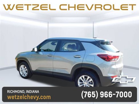 Used 2023 Chevrolet TrailBlazer LS AWD/4WD image 5