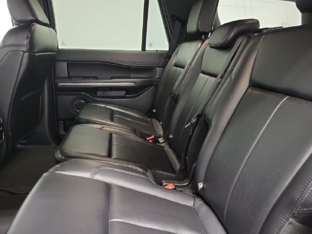 Used 2021 Ford Expedition XLT AWD/4WD image 12