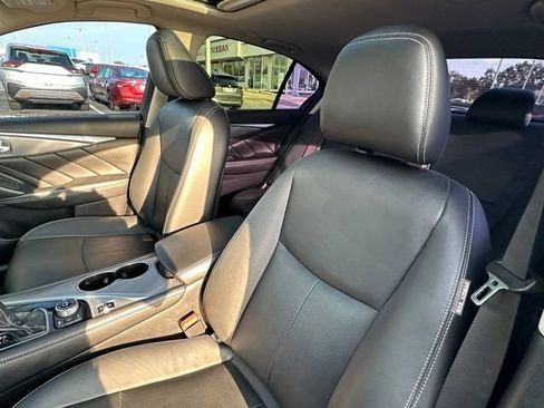 Used 2015 INFINITI Q50 Premium w/ Navigation Package AWD/4WD image 22