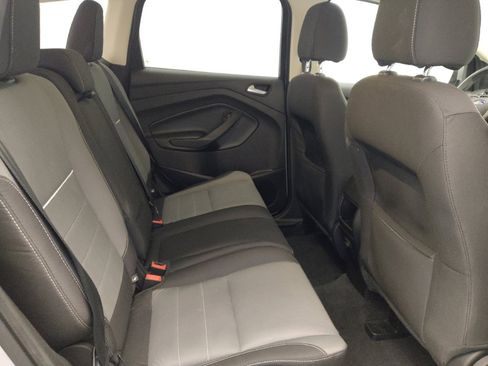 Used 2015 Ford Escape SE FWD image 19