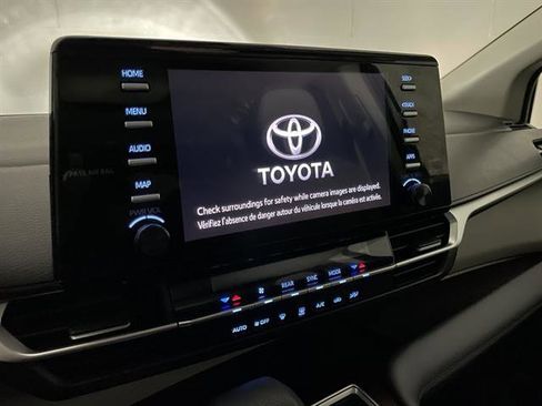 Certified 2023 Toyota Sienna LE image 16