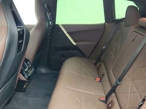 Used 2024 BMW iX xDrive50 w/ Sport Package image 19