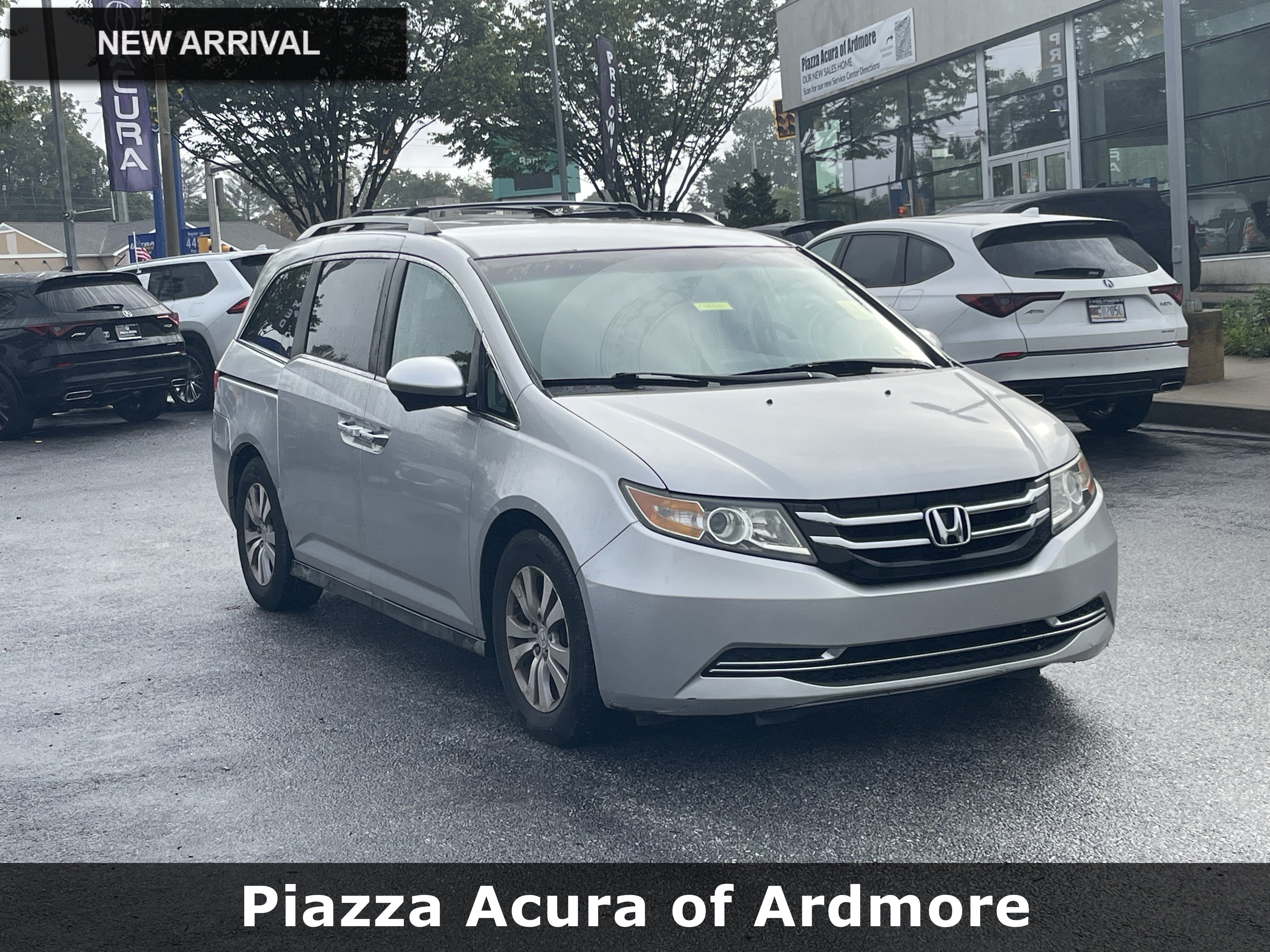 Used 2015 Honda Odyssey EX image 1