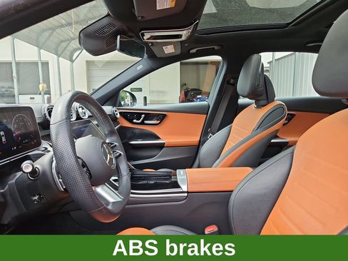 Used 2022 Mercedes-Benz C 300 4MATIC Sedan image 25