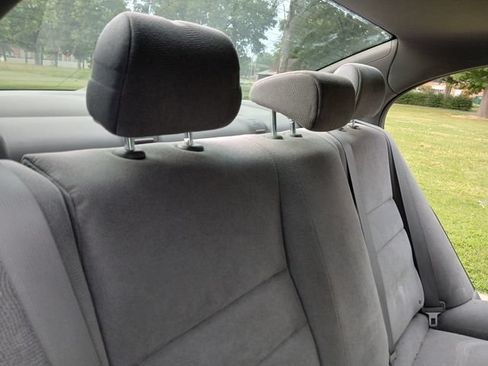 Used 2007 Honda Civic LX image 37