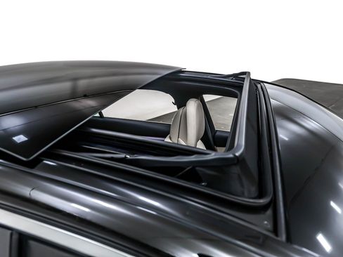 Used 2023 Mercedes-Benz C 300 Sedan image 22