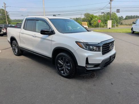 Used 2021 Honda Ridgeline Sport image 5
