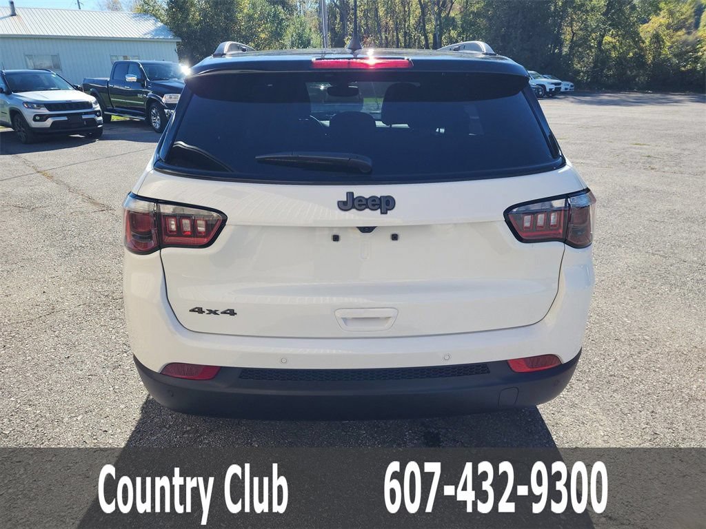 New 2025 Jeep Compass Limited w/ Sun & Sound Group AWD/4WD image 7
