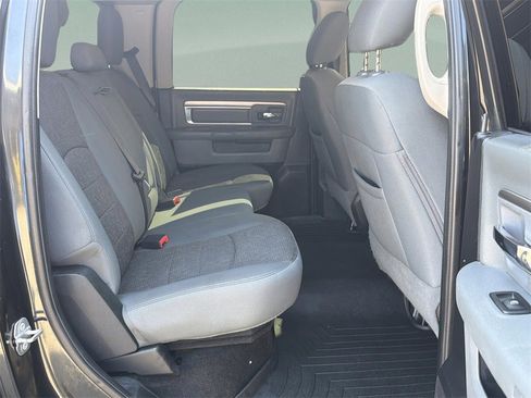 Used 2018 RAM 1500 Big Horn image 37