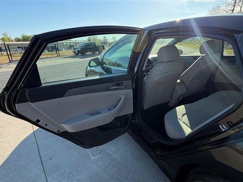 Used 2019 Hyundai Sonata ECO FWD image 14